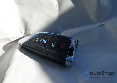 2020 BMW 330I xDrive из США, поврежденный, VIN 3MW5R7J02L8B31439